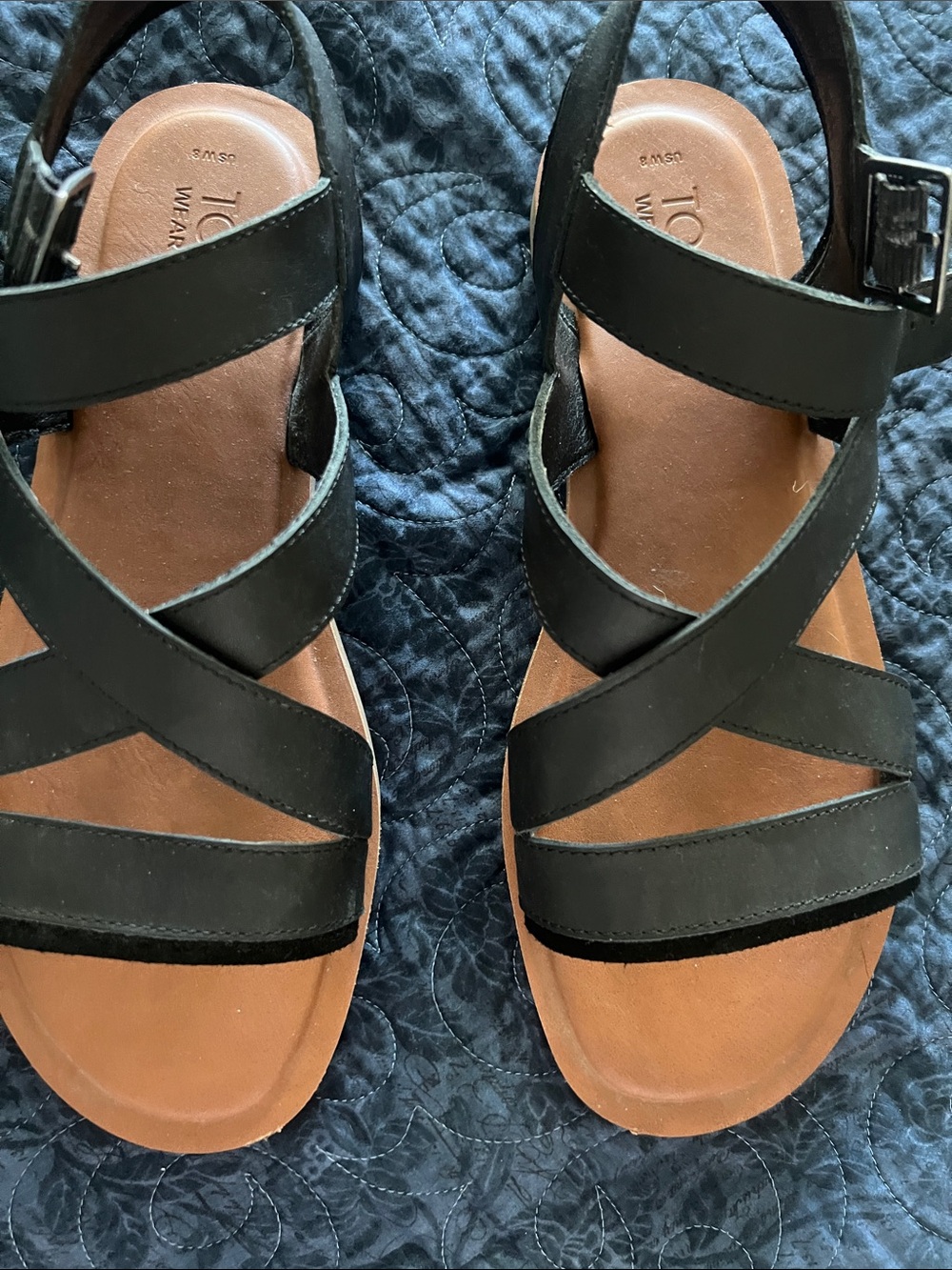 Toms Black Leather Crisscross Strap Sandals